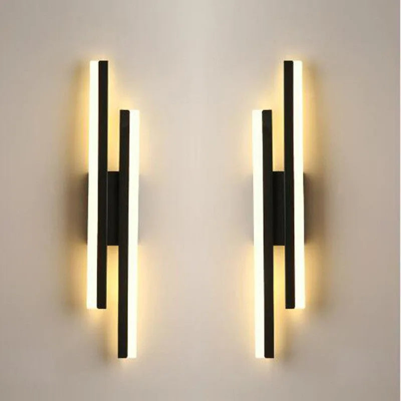 Pippa Line Wall Sconce